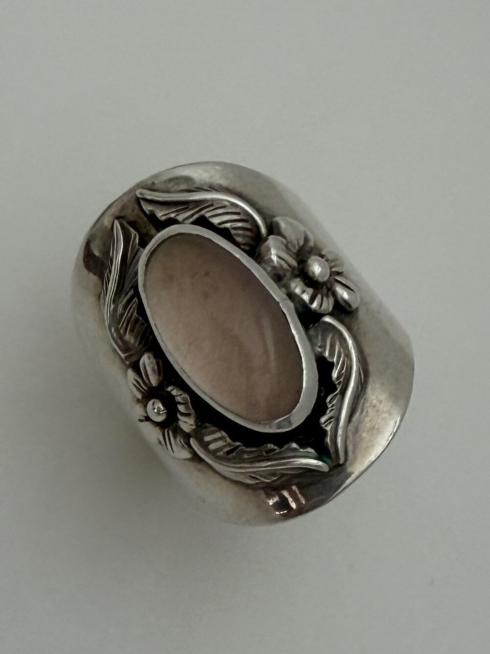 Vintage 1985 CAROL FELLEY 925 Sterling Ring w rose quartz stone Southwest design